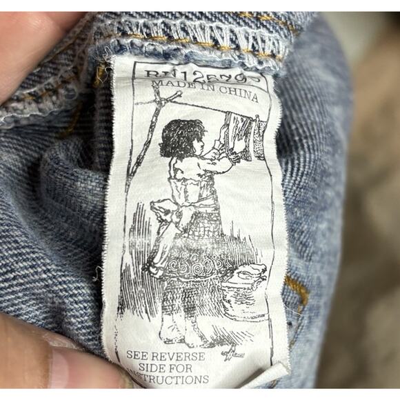 Rolling Paper Men's Acid Washed Distressed Jean Jacket Size Large‎ - Picture 5 of 9